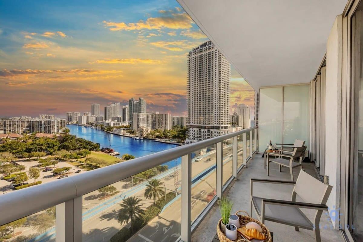 Infinite Views, Amazing Pool, Gym, Near Beach شاطئ هالانديل المظهر الخارجي الصورة